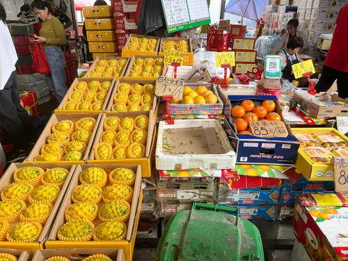 海南水果市场爆料视频最新,新鲜热带水果盛宴来袭！  第1张